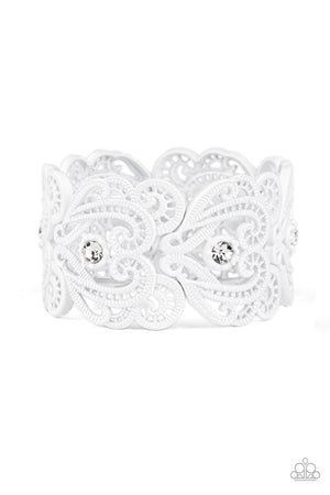Vintage Romance - White