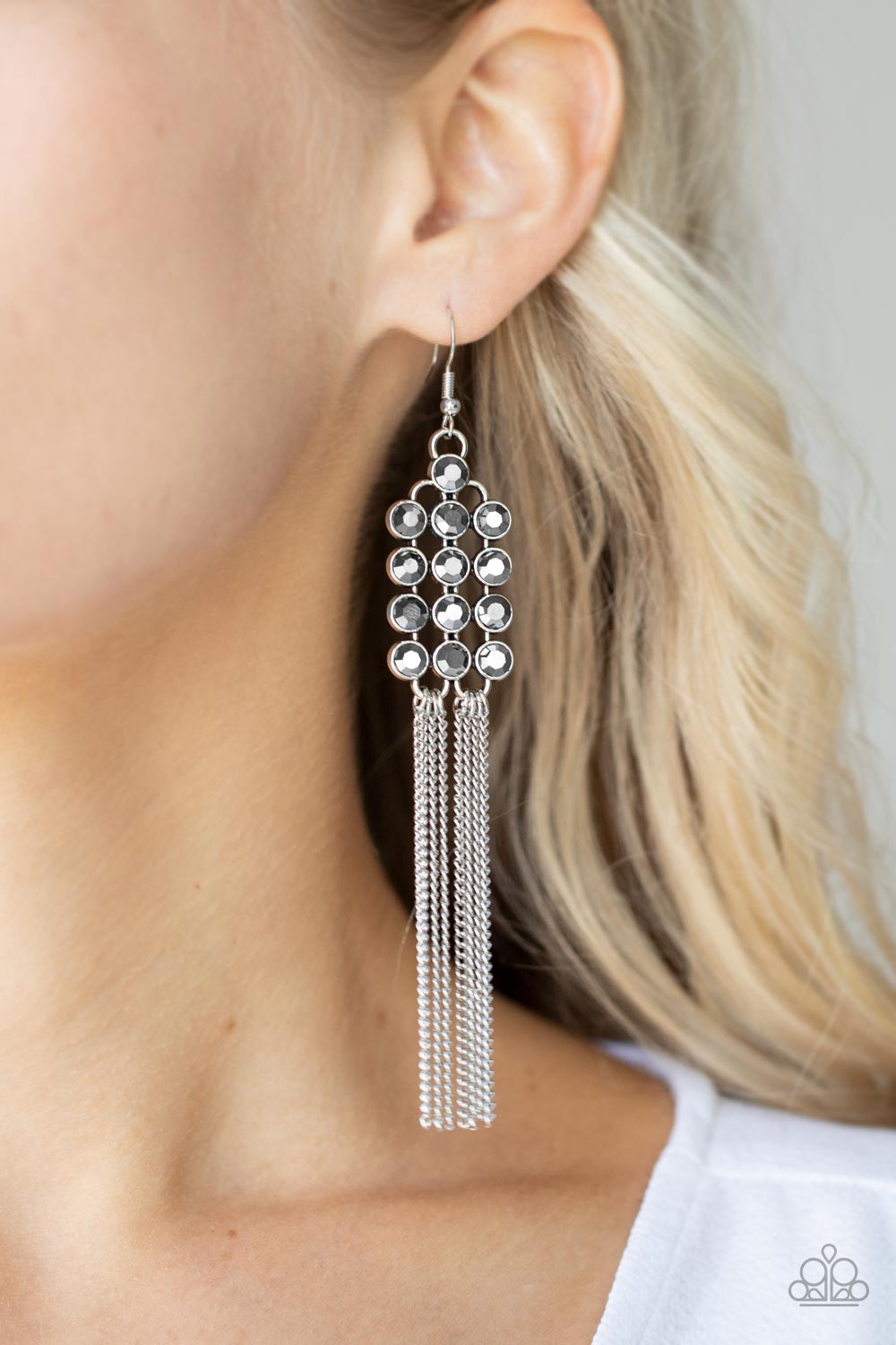 Tasteful Tassel- Silver
