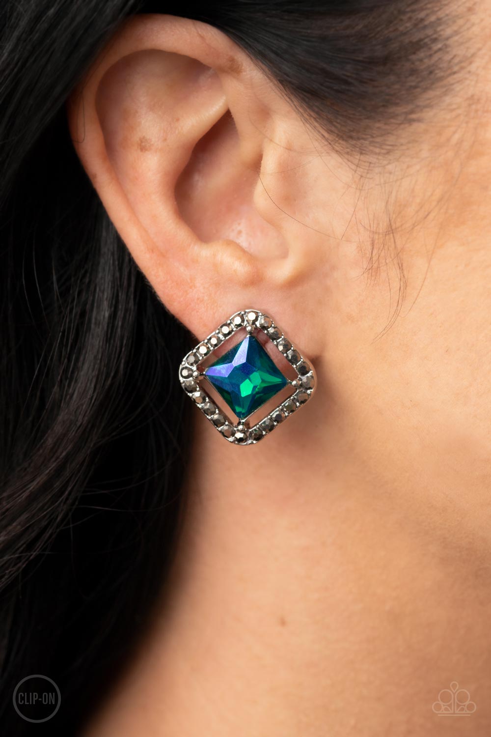Cosmic Catwalk - Green Clip-On